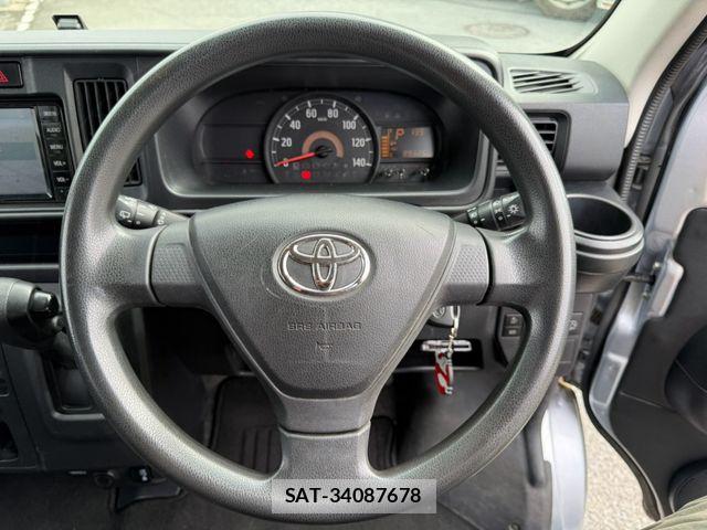 Toyota PIXIS VAN 2019-05 8781611-16