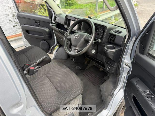 Toyota PIXIS VAN 2019-05 8781611-1