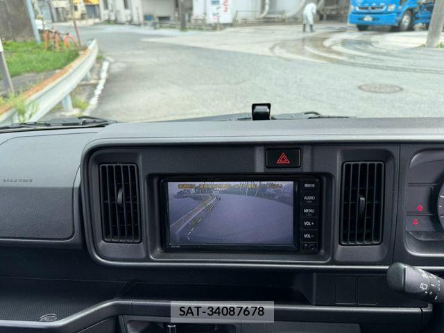 Toyota PIXIS VAN 2019-05 8781611-19
