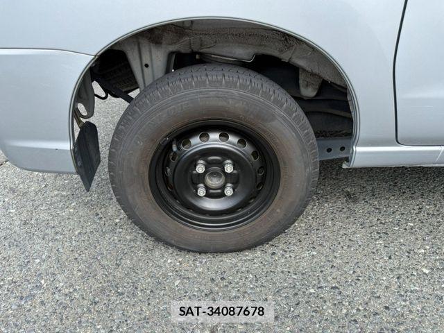 Toyota PIXIS VAN 2019-05 8781611-22