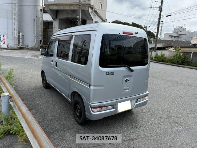 Toyota PIXIS VAN 2019-05 8781611-2