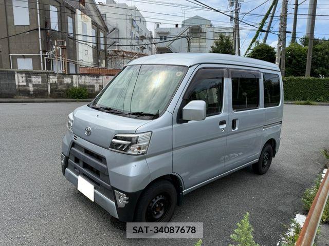 Toyota PIXIS VAN 2019-05 8781611-3