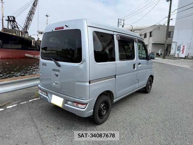 Toyota PIXIS VAN 2019-05 8781611-4