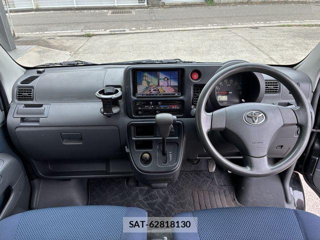Toyota PIXIS VAN 2013-01 8831069-14