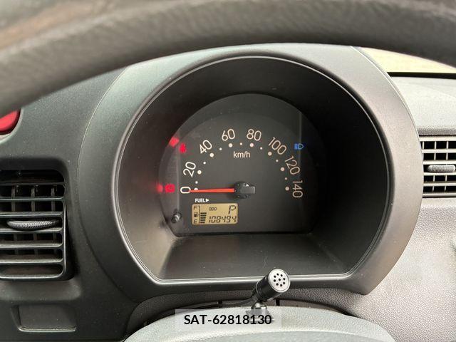 Toyota PIXIS VAN 2013-01 8831069-16
