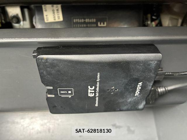 Toyota PIXIS VAN 2013-01 8831069-24