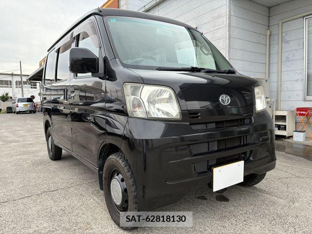Toyota PIXIS VAN 2013-01 8831069-2