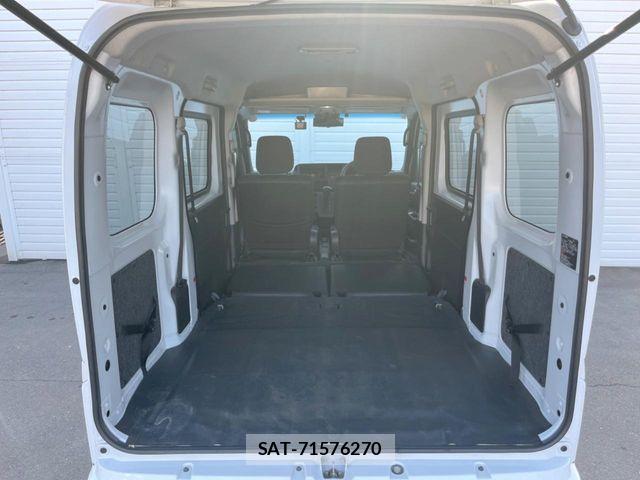 Toyota PIXIS VAN 2023-10 8881545-9