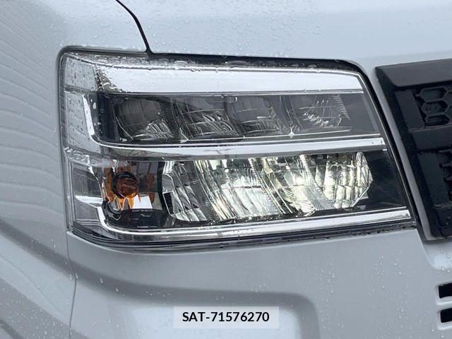 Toyota PIXIS VAN 2023-10 8881545-10