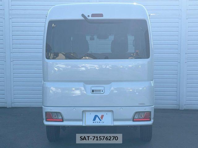 Toyota PIXIS VAN 2023-10 8881545-13