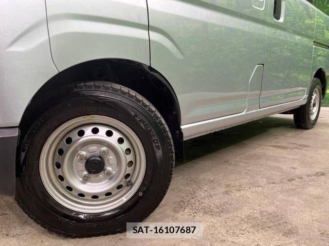 Toyota PIXIS VAN 2023-08 902902-12
