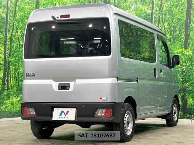 Toyota PIXIS VAN 2023-08 902902-16