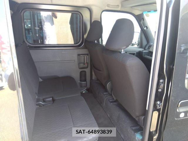 Toyota PIXIS VAN 2023-10 2032210-8