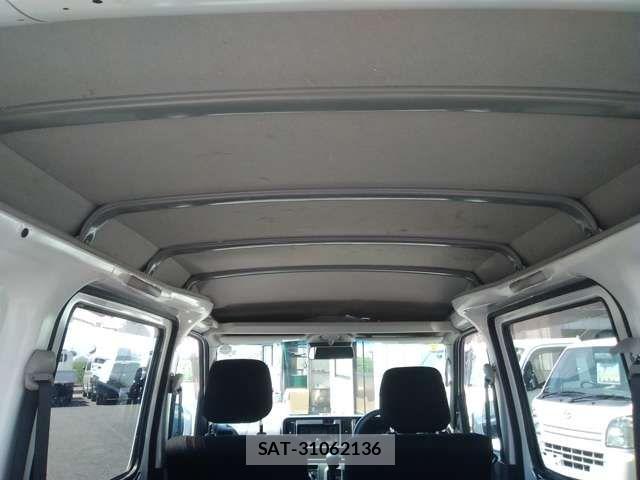 Toyota PIXIS VAN 2019-05 3774205-10
