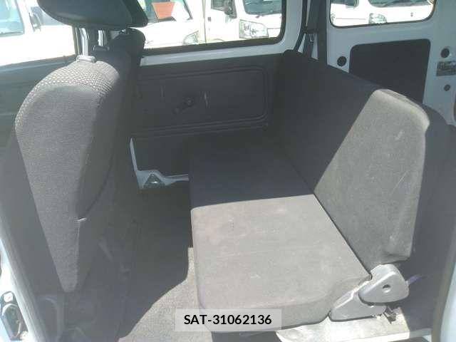 Toyota PIXIS VAN 2019-05 3774205-13