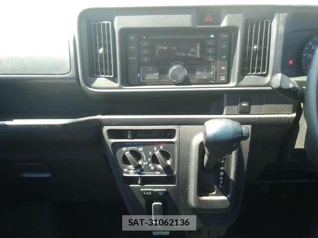 Toyota PIXIS VAN 2019-05 3774205-16