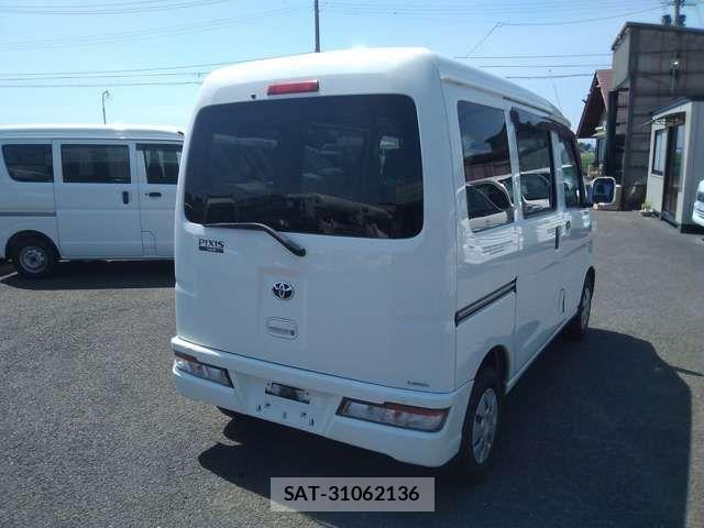 Toyota PIXIS VAN 2019-05 3774205-6