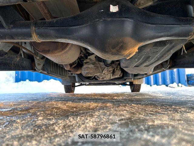 Toyota PIXIS VAN 2024-01 5875391-18