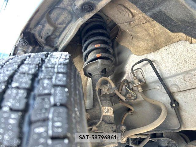 Toyota PIXIS VAN 2024-01 5875391-19