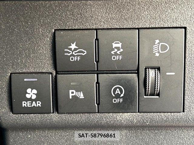 Toyota PIXIS VAN 2024-01 5875391-4