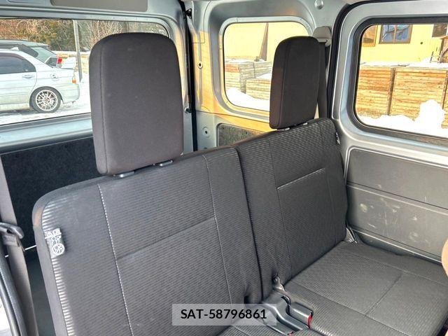 Toyota PIXIS VAN 2024-01 5875391-8