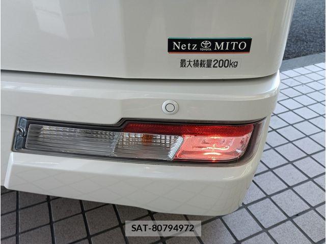 Toyota PIXIS VAN 2021-09 6305886-5