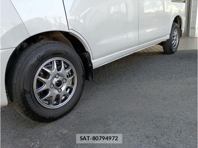 Toyota PIXIS VAN 2021-09 6305886-6