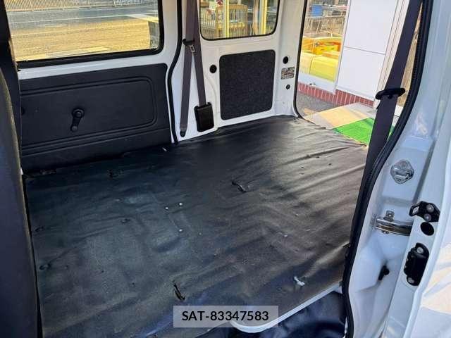 Toyota PIXIS VAN 2020-02 6691186-11