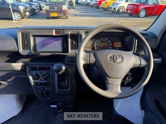 Toyota PIXIS VAN 2020-02 6691186-13