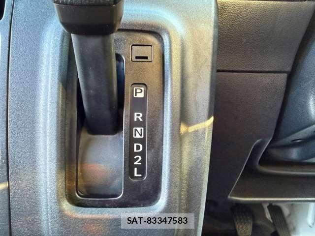 Toyota PIXIS VAN 2020-02 6691186-25