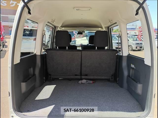 Toyota PIXIS VAN 2019-04 7329336-16
