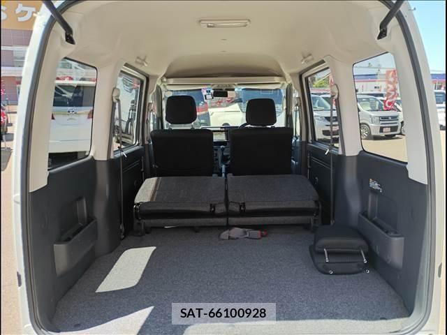 Toyota PIXIS VAN 2019-04 7329336-17