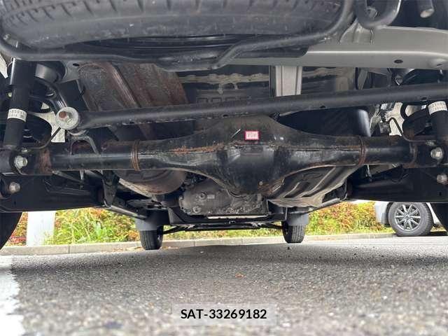 Toyota PIXIS VAN 2023-11 7329334-25
