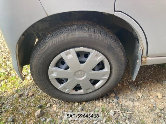 Toyota PIXIS VAN 2013-04 7727193-11