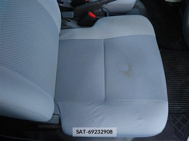 Toyota PIXIS VAN 2014-07 7878765-12