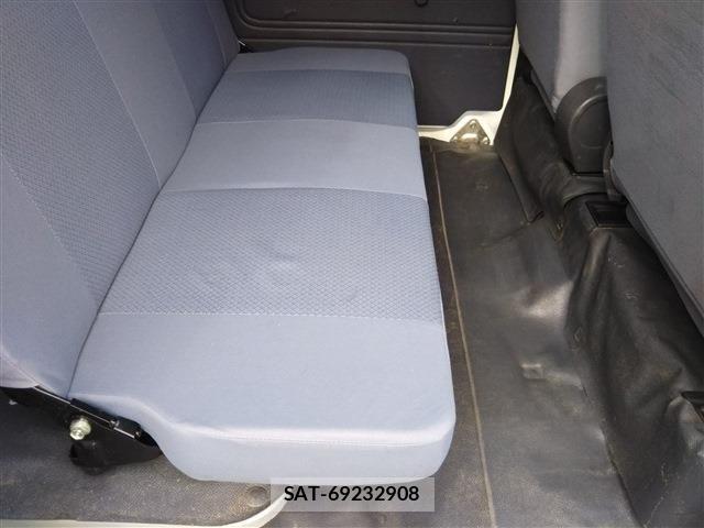 Toyota PIXIS VAN 2014-07 7878765-16