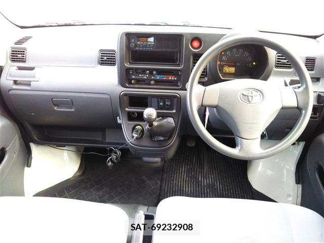 Toyota PIXIS VAN 2014-07 7878765-5