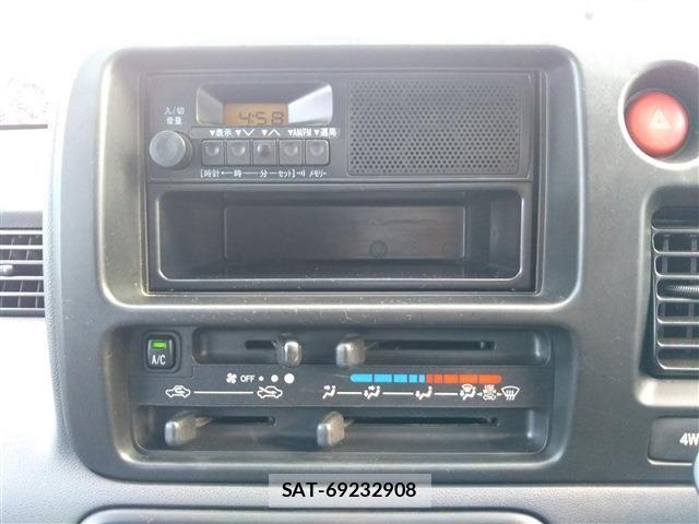 Toyota PIXIS VAN 2014-07 7878765-6