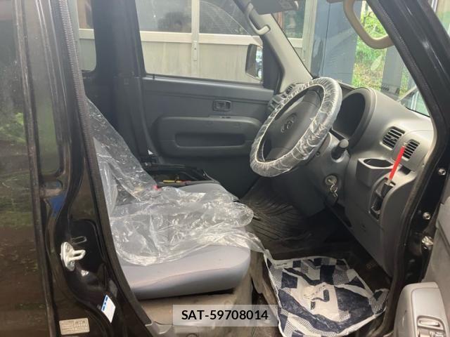 Toyota PIXIS VAN 2017-03 7903223-9