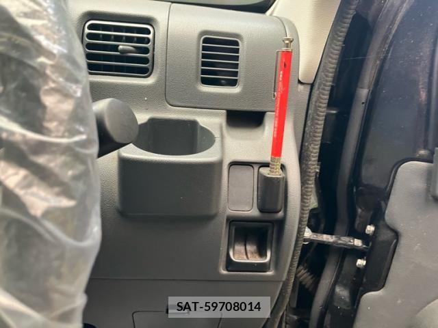 Toyota PIXIS VAN 2017-03 7903223-10