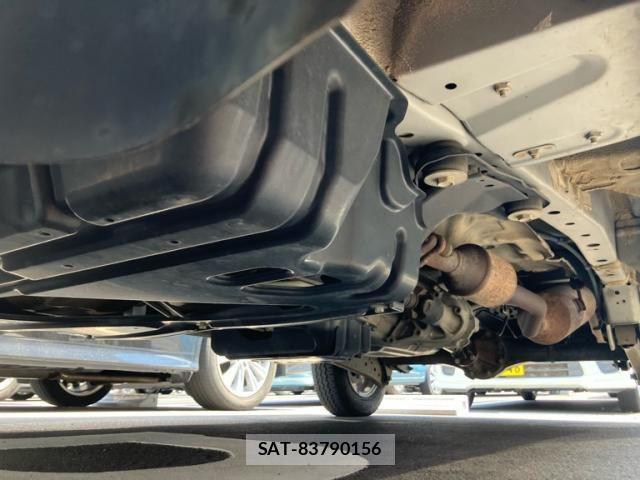 Toyota PIXIS VAN 2013-01 7963277-16