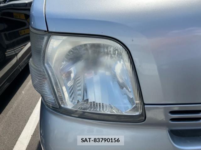 Toyota PIXIS VAN 2013-01 7963277-3