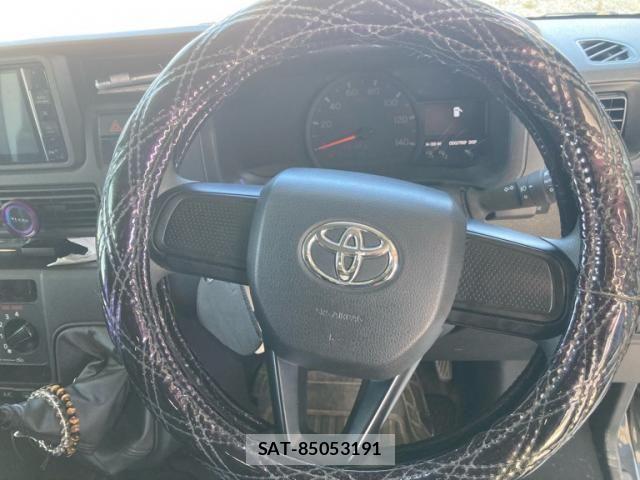 Toyota PIXIS VAN 2022-09 7980578-17