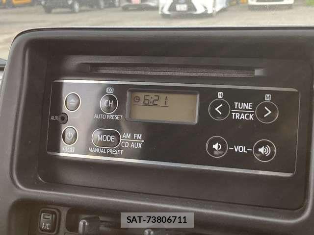 Toyota PIXIS VAN 2016-08 7980582-7