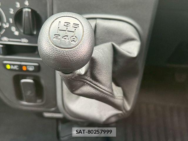 Toyota PIXIS VAN 2021-10 7980581-18