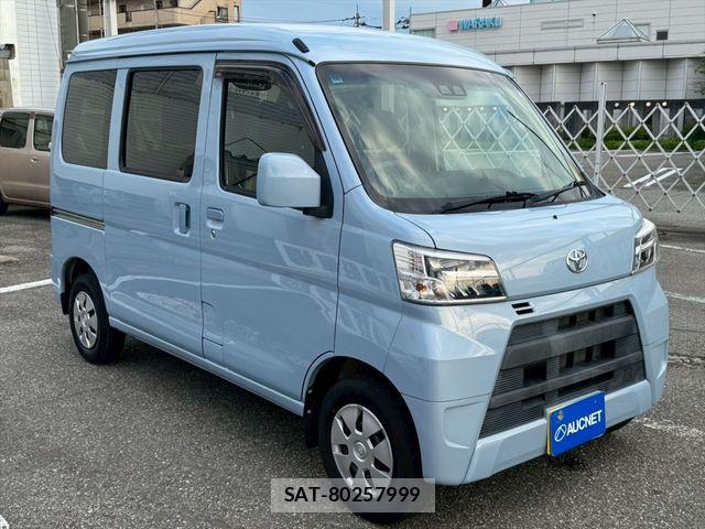 Toyota PIXIS VAN 2021-10 7980581-2