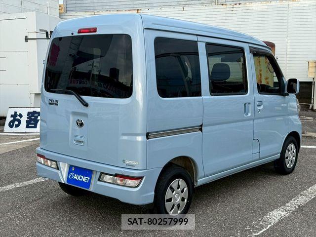 Toyota PIXIS VAN 2021-10 7980581-3
