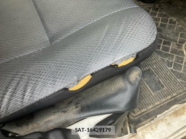Toyota PIXIS VAN 2019-09 8037589-12