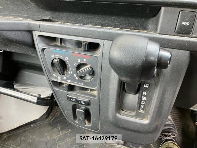 Toyota PIXIS VAN 2019-09 8037589-17