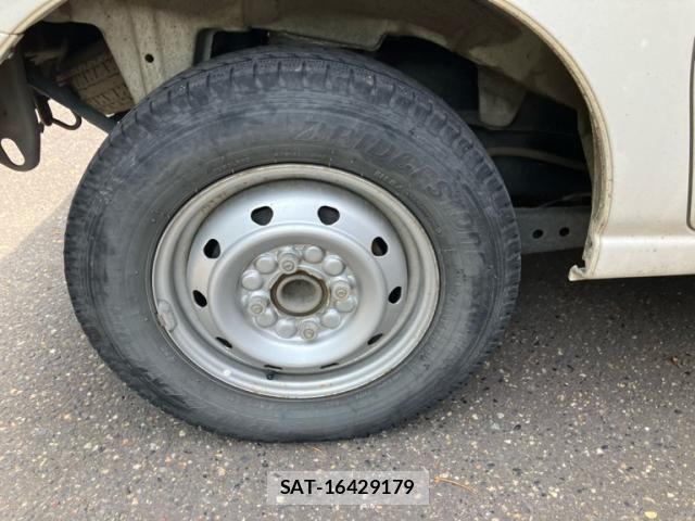 Toyota PIXIS VAN 2019-09 8037589-3